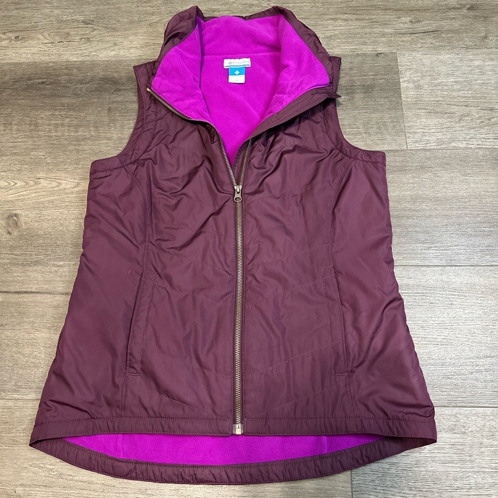women’s columbia vest size medium